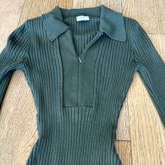 Abercrombie body suit in olive green size XS - Picture 3 of 3